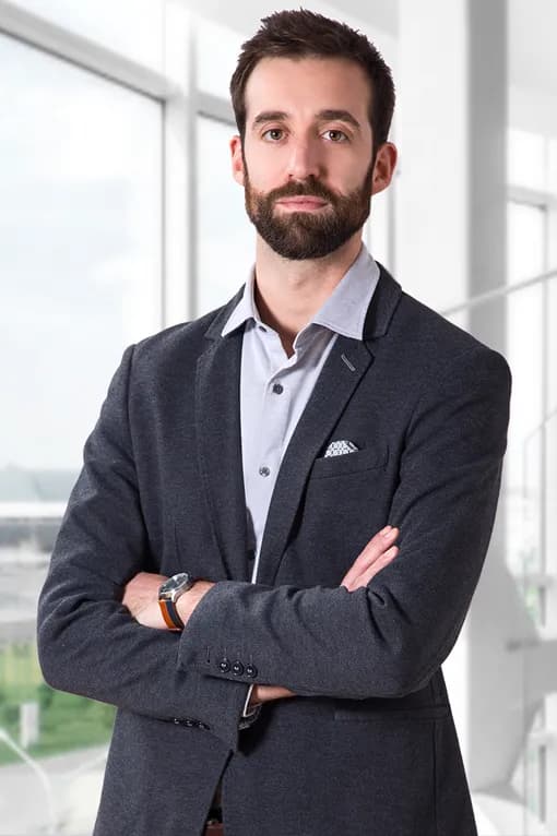 Nombre Apellido-iamge